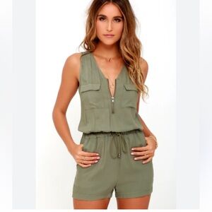 Olive + Oak Set Free Olive Green Romper Sz L